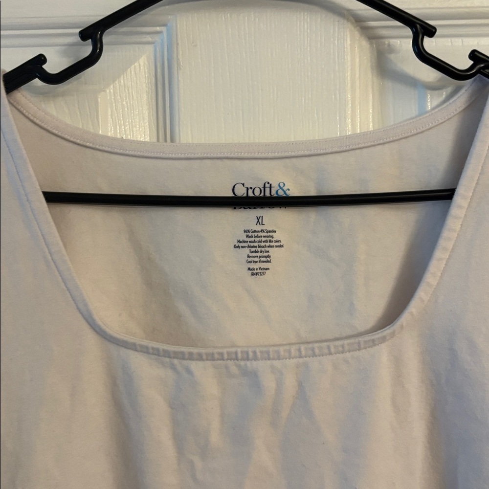 Square neck blouse - Picture 2 of 4